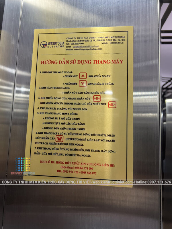 mẫu nhà mặt phố kinh doanh phòng nha rộng