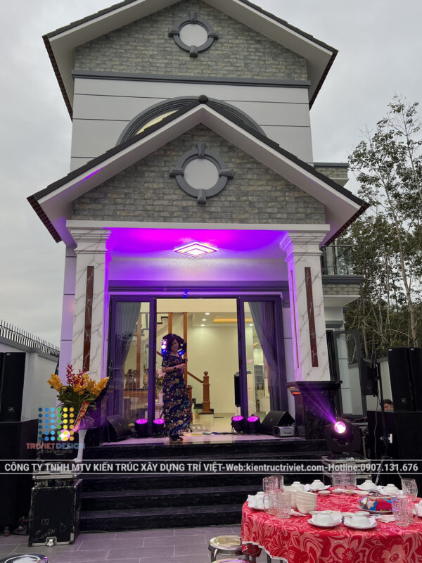 nhà biệt thự mái thái rộng đẹp