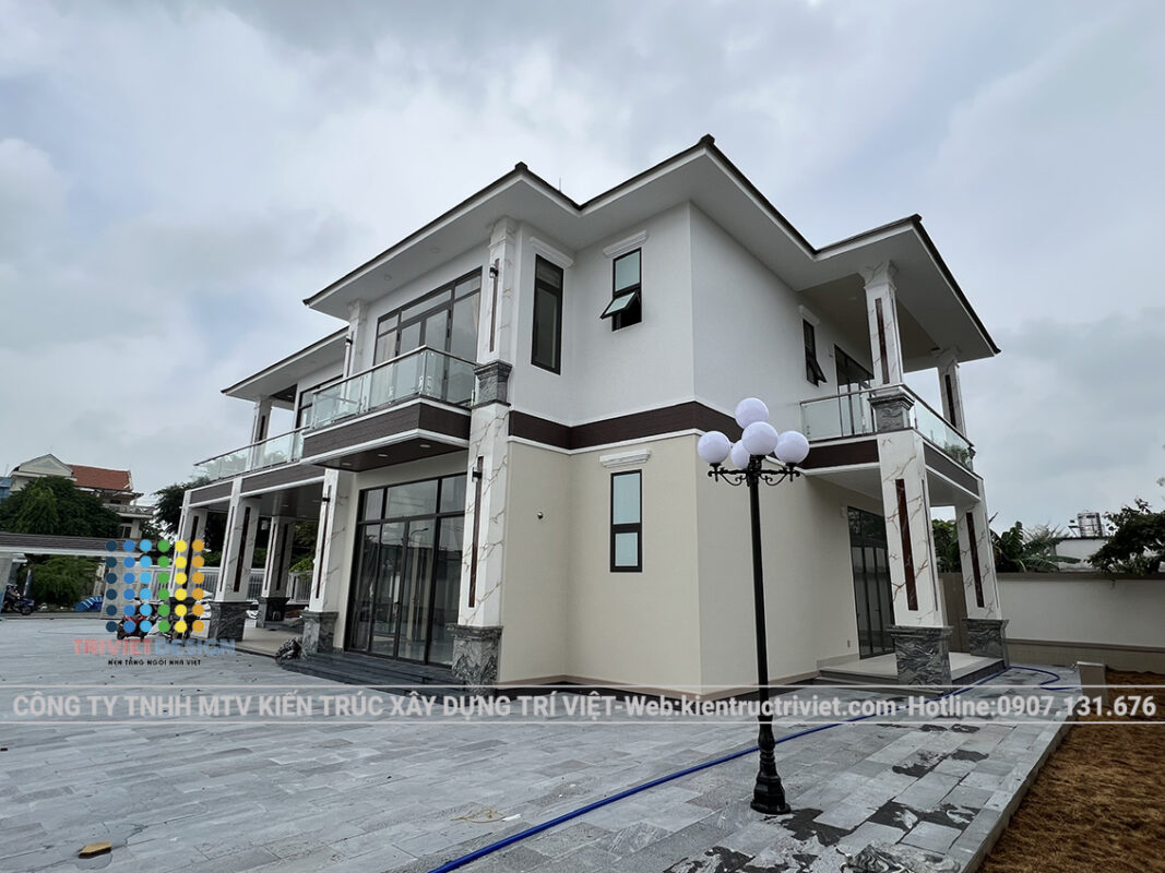 nhà biệt thự vườn đẹp có hồ bơi