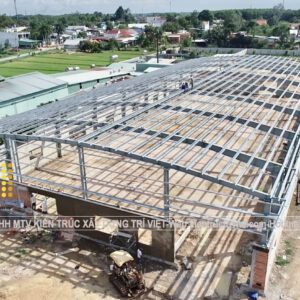 thiết kế nhà xưởng công ty rộng rãi