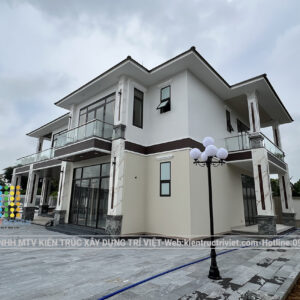 nhà biệt thự vườn đẹp có hồ bơi